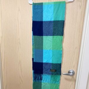 ***SOLD***Blue Checkered 100% Cashmere made in Germany